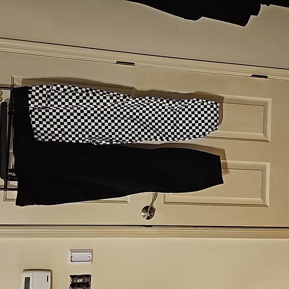 Hot Topic Plus Size black and checkered denim pants